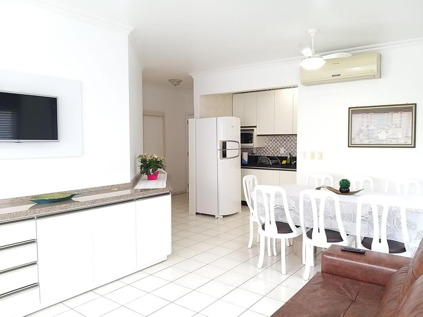 Apartamento Ap Em Balneario Pereque
